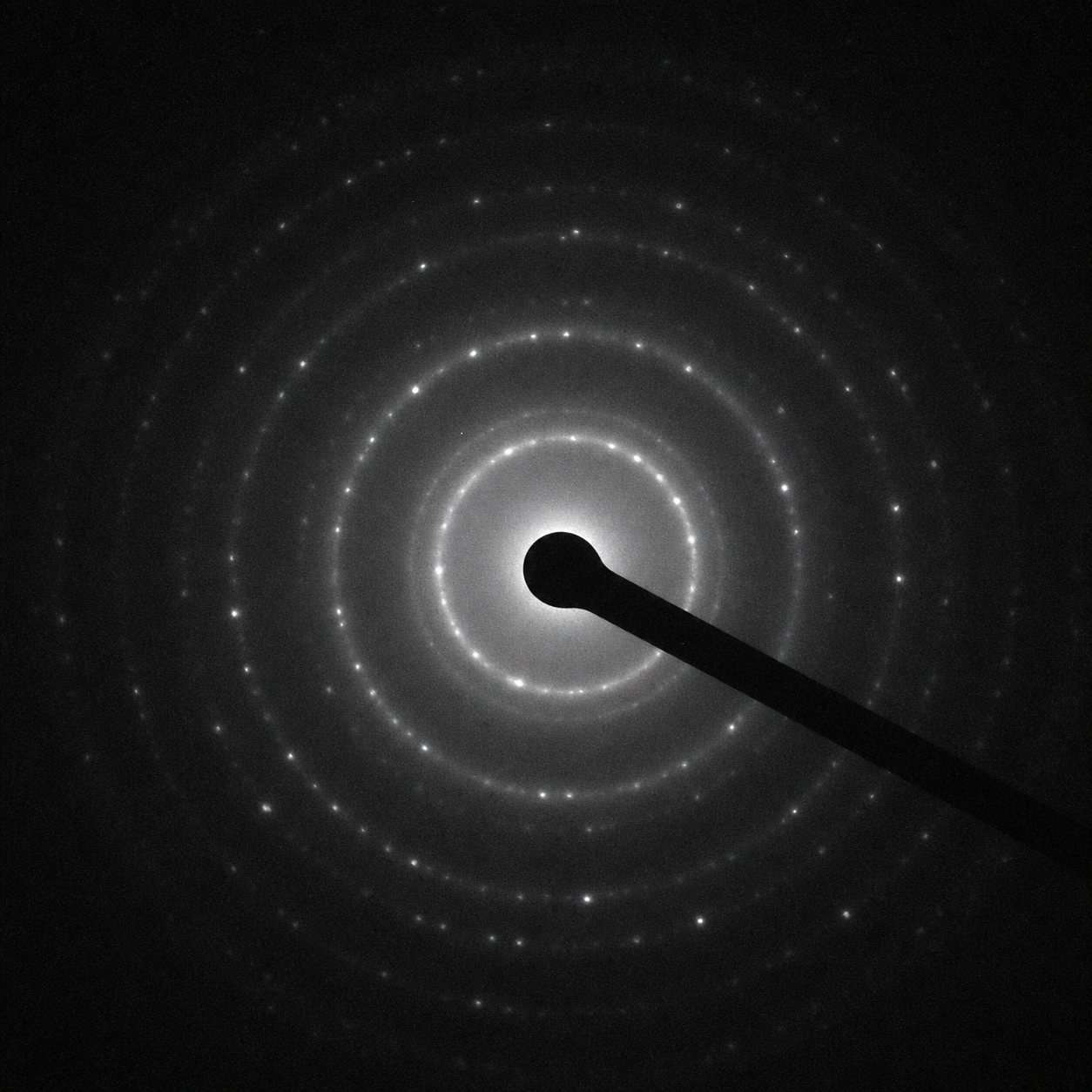 Neutral demonstration selected-area electron diffraction pattern